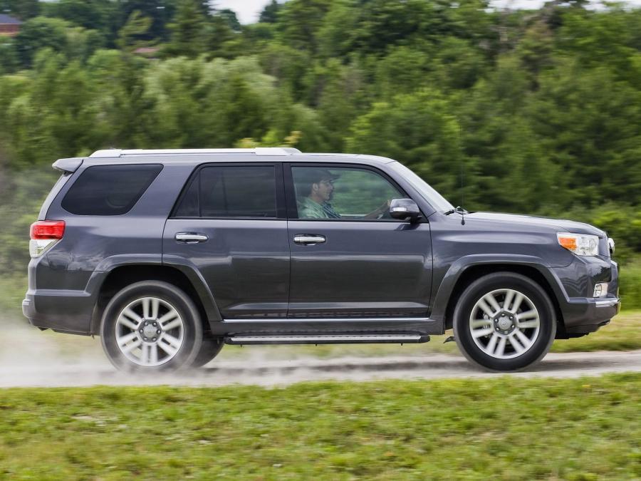  Toyota 4Runner Limited 2009 года  (фото 13 из 30)